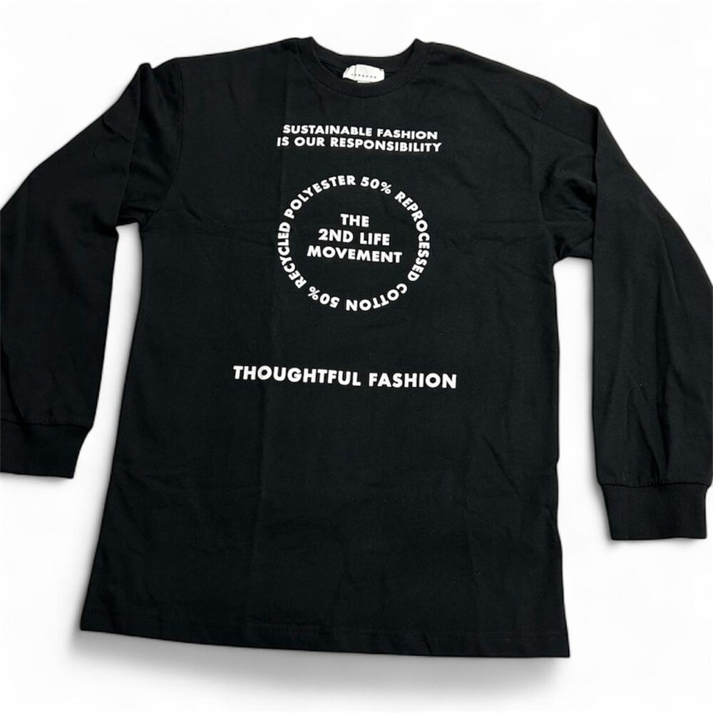 Topshop “2nd Life Movement” Sustainable Graphic Long Sleeve Tee Black Size US 6